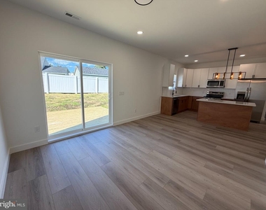 6 Apricot Lane - Photo Thumbnail 10