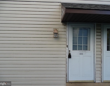 111 Hunter Way - Photo Thumbnail 13