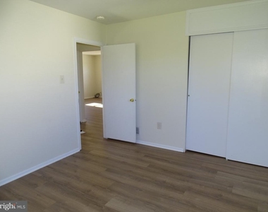 111 Hunter Way - Photo Thumbnail 7