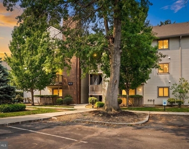 1510 Ravens Crest Drive - Photo Thumbnail 21