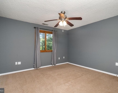 1510 Ravens Crest Drive - Photo Thumbnail 9