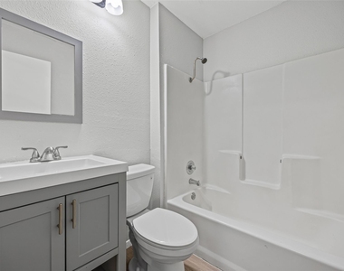 10616 Mellow Meadows Dr - Photo Thumbnail 9