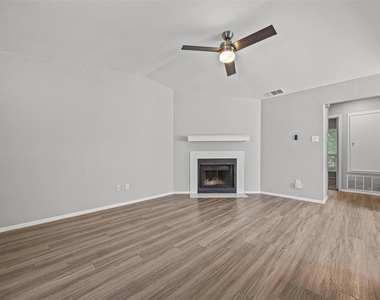 10616 Mellow Meadows Dr - Photo Thumbnail 2