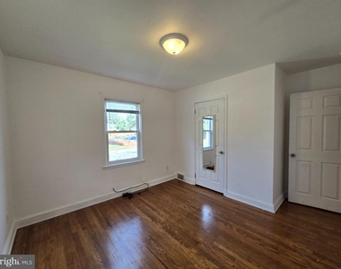 159 Green Lane - Photo Thumbnail 10