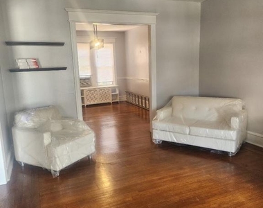1480 Bradley Avenue - Photo Thumbnail 6