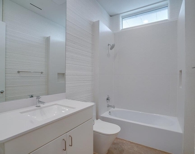 304 Painted Sunset Dr - Photo Thumbnail 7