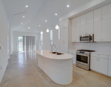 304 Painted Sunset Dr - Photo Thumbnail 5