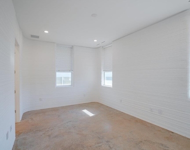 304 Painted Sunset Dr - Photo Thumbnail 13