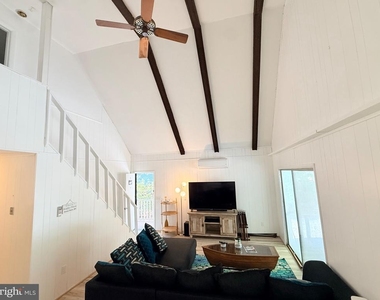31 Harpoon Road - Photo Thumbnail 6