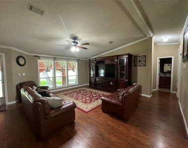 13623 Avis Rd - Photo Thumbnail 5