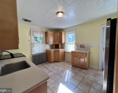 17515 Shepherdstown Pike - Photo Thumbnail 11