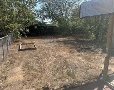 2602 S Bagdad Rd - Photo Thumbnail 20