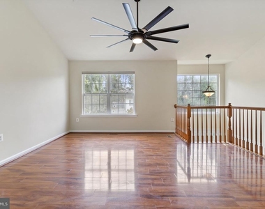 20851 Autumn Mill Court - Photo Thumbnail 4