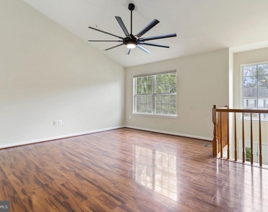 20851 Autumn Mill Court - Photo Thumbnail 3