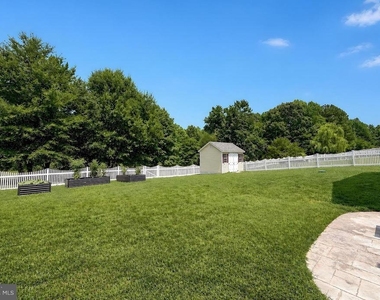 23628 Belmar Drive - Photo Thumbnail 13
