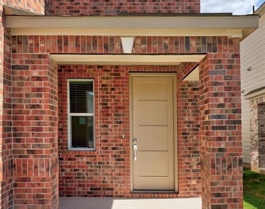 12509 Oxford Vineyard Ln - Photo Thumbnail 2