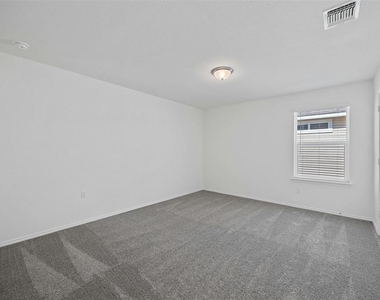 12509 Oxford Vineyard Ln - Photo Thumbnail 21