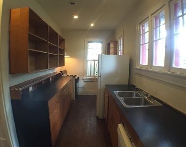 2813 Salado St - Photo Thumbnail 11