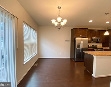 7175 Brick Kiln Circle - Photo Thumbnail 16