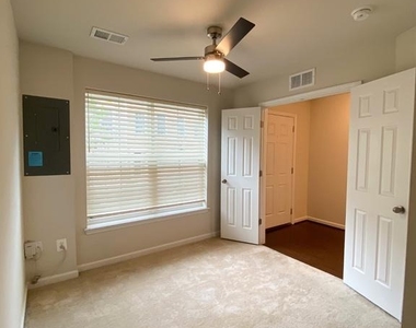 7175 Brick Kiln Circle - Photo Thumbnail 4