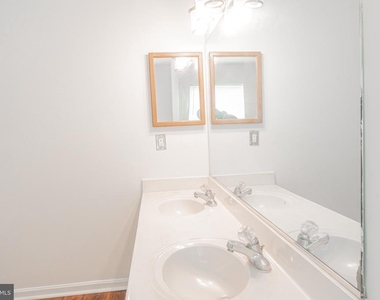 744 Faraway Court - Photo Thumbnail 26