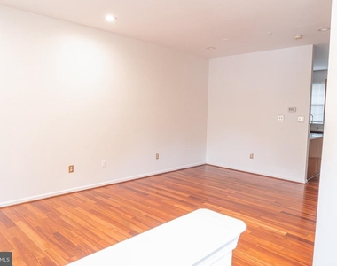 744 Faraway Court - Photo Thumbnail 28