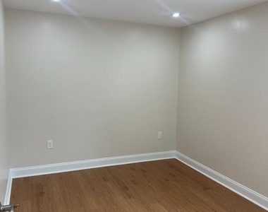 6314 Foote Street - Photo Thumbnail 8