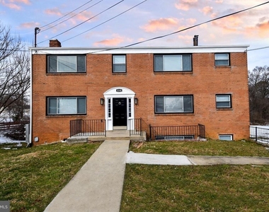 8208 Bellefonte Lane - Photo Thumbnail 9