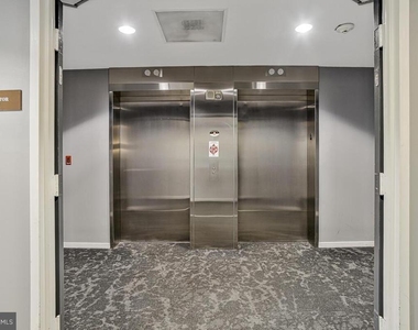 157 Fleet Street - Photo Thumbnail 3