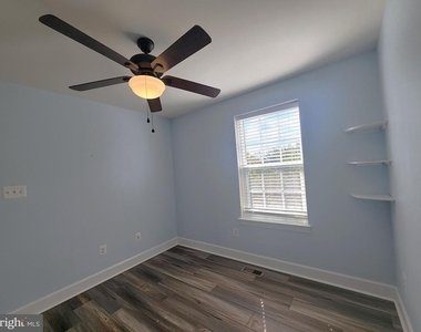 9157 Fox Stream Way - Photo Thumbnail 26