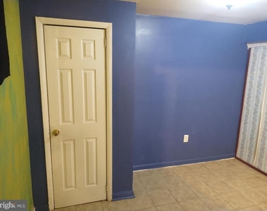 7812 Michele Drive - Photo Thumbnail 24