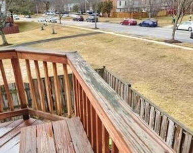 11218 Black Foot Ct - Photo Thumbnail 21