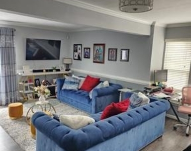 11218 Black Foot Ct - Photo Thumbnail 7