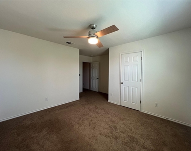 13122 Titanium St - Photo Thumbnail 10