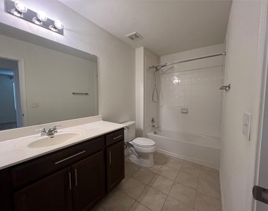 13122 Titanium St - Photo Thumbnail 12