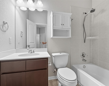 5925 Malta Cir - Photo Thumbnail 28