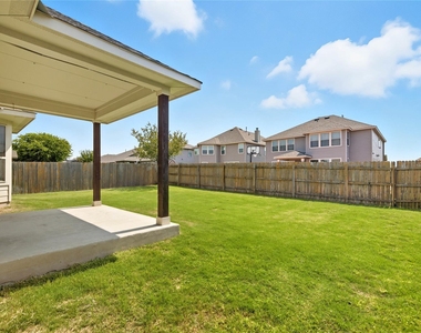 5925 Malta Cir - Photo Thumbnail 29