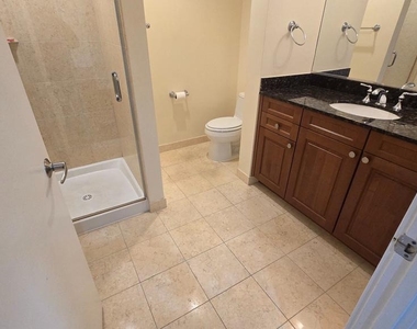 6820 Wisconsin Avenue - Photo Thumbnail 20