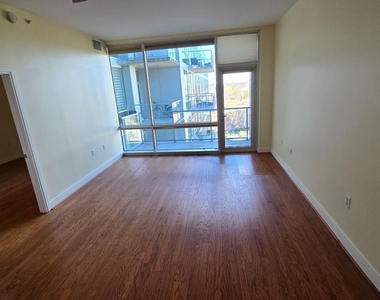 6820 Wisconsin Avenue - Photo Thumbnail 1