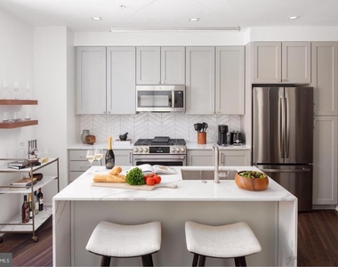 3820 Chaplin Place - Photo Thumbnail 4