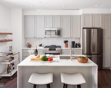 3820 Chaplin Place - Photo Thumbnail 4