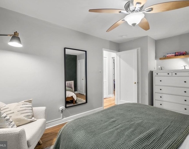 2402 Colston Drive - Photo Thumbnail 15