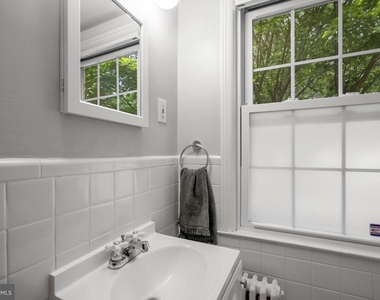 2402 Colston Drive - Photo Thumbnail 16