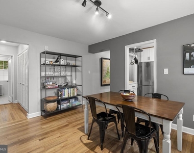 2402 Colston Drive - Photo Thumbnail 6