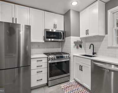 2402 Colston Drive - Photo Thumbnail 9