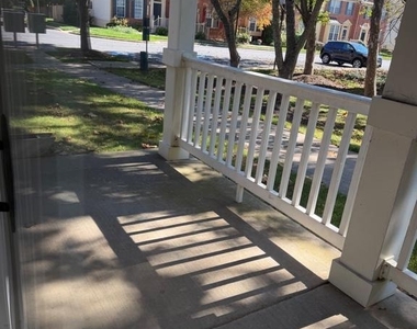 13100 Millhaven Place - Photo Thumbnail 18