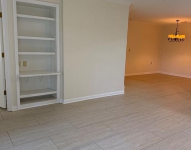 13100 Millhaven Place - Photo Thumbnail 16