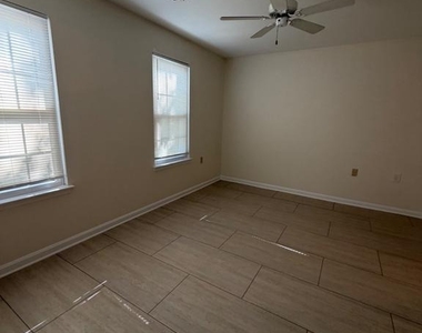 13100 Millhaven Place - Photo Thumbnail 29