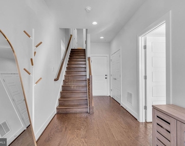 5133 Longstone Way - Photo Thumbnail 3