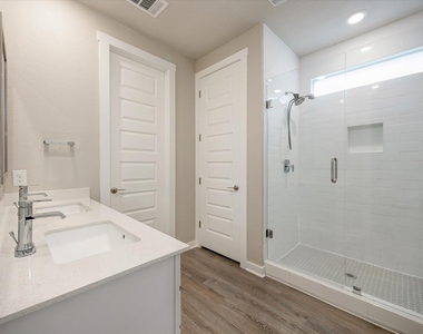 628 Peace Pipe Way - Photo Thumbnail 6